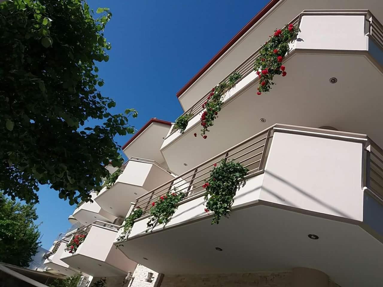 Al Mare Apartman Aszproválta Kültér fotó